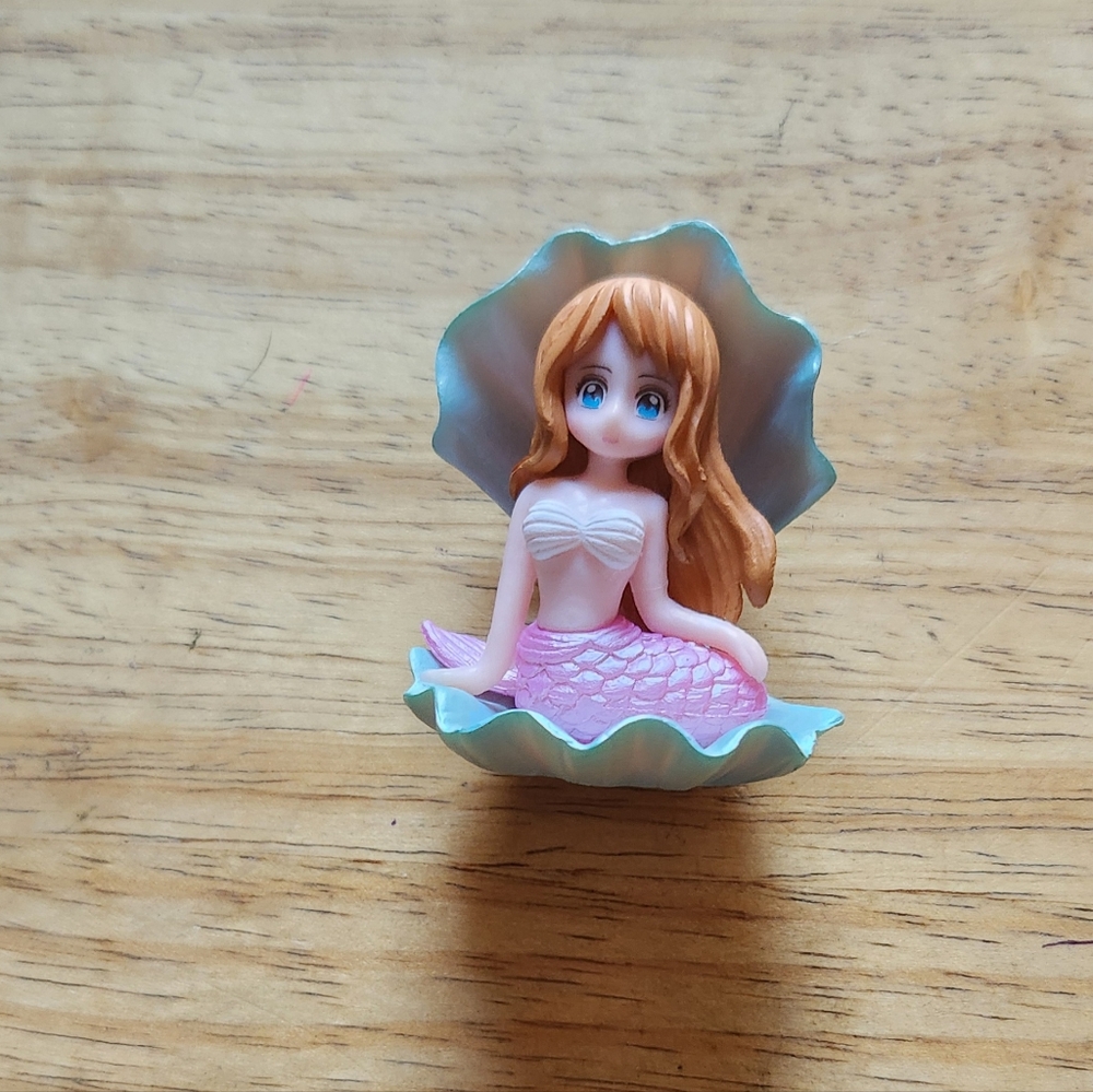 Beautiful Mermaid Figurine Blue Shell